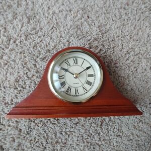 Wooden Quartz Clock